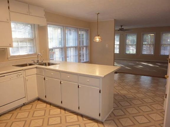 Kitchen to Family room