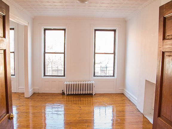 2nd image of 381 7th Ave Ste A