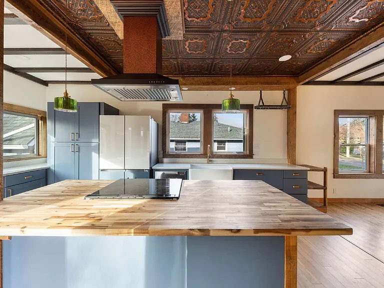 315 SE Davis St — Photo 10