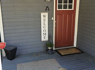 9336 232nd St SW #A, Edmonds, WA 98020