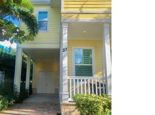 23 Old Feger Dr, New Smyrna Beach, FL 32169
