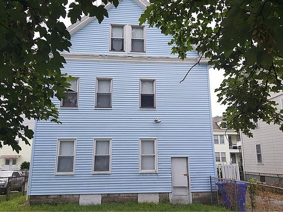 3rd image of 94 Englewood Ave