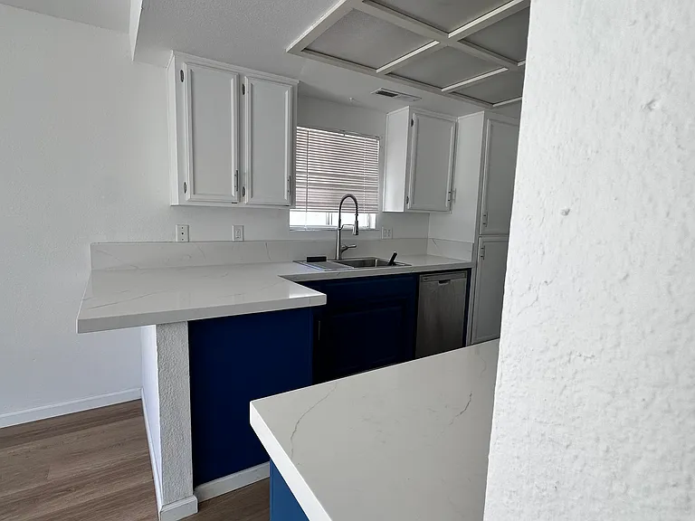 1725 Boothe Rd — Photo 3