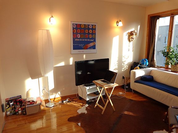 2nd image of 279 21st St APT 3F