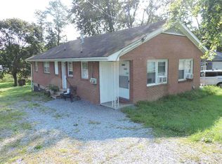 43 Quicks Mill Rd #101&103, Verona, VA 24482