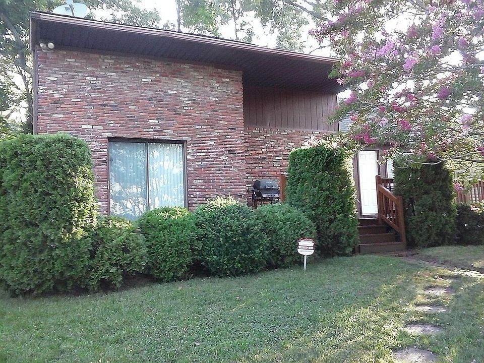 1st image of 8109 Sheppard Rd