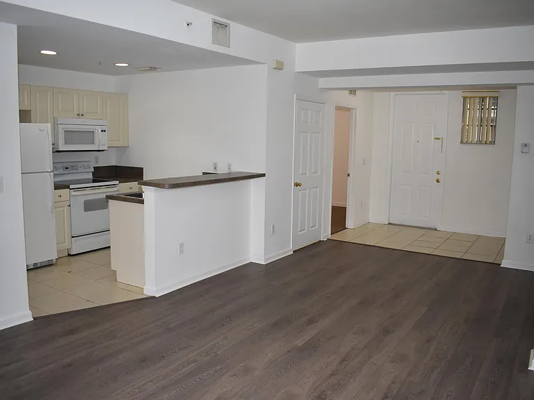 1954 Marsh Harbor Dr #101 — Photo 3
