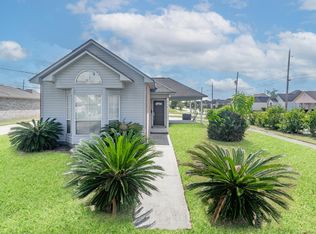 910 Timberside Dr, Baton Rouge, LA 70806