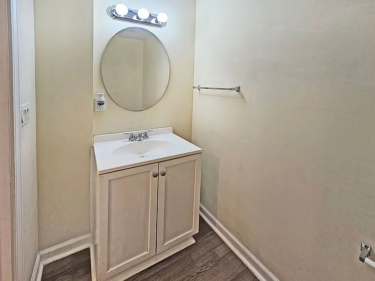 1653 Wildwood Rd NE — Photo 16