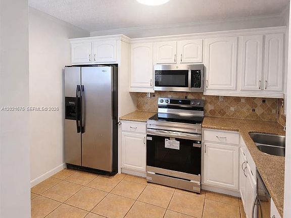 5th image of 15761 SW 137th Ave APT 202