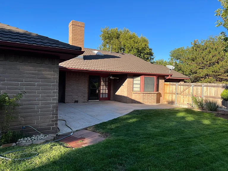 7201 SW 36th Ave — Photo 25