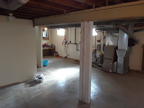 4th image of 3510 Kathleen Ave