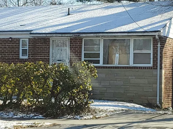 8117 Riggs Rd, Hyattsville, MD 20783