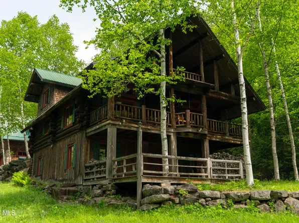 54 4-H Road, North River, NY 12856