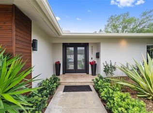9002 Saint Andrews Dr, Seminole, FL 33777