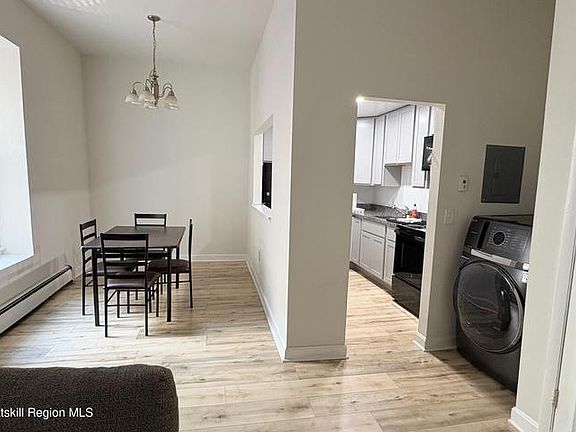 2nd image of 346 Warren St #2