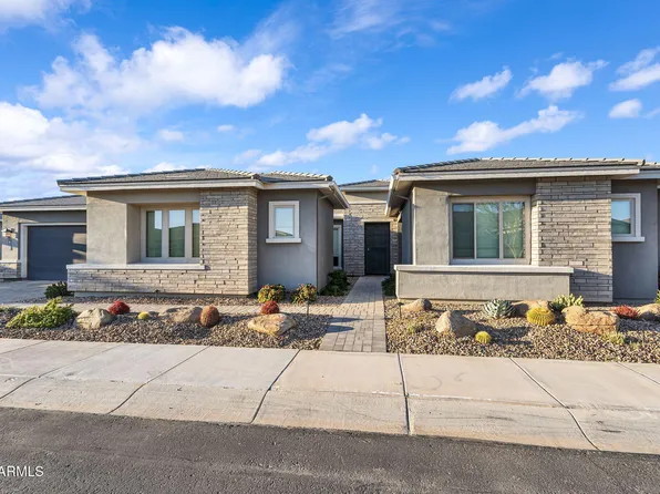 2854 E CASHMAN Drive, Phoenix, AZ 85050