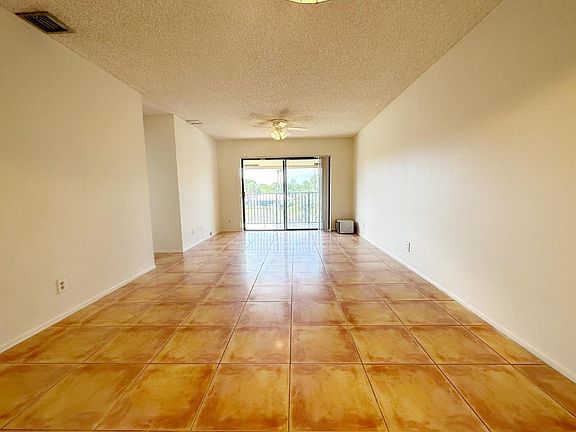 3rd image of 11453 NW 39th Ct #309-2R