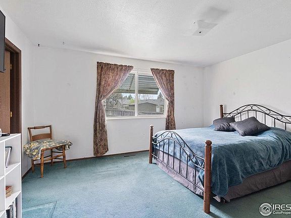 4th image of 18030 E Loyola Dr