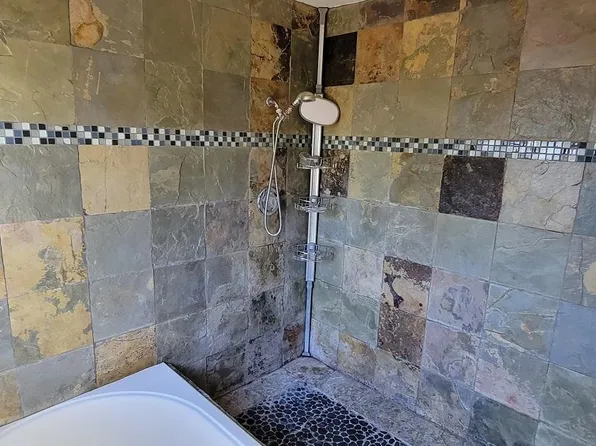 6108 Radio Dr, San Diego, CA 92114