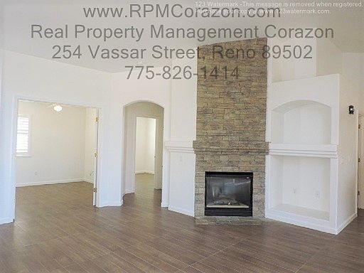 4th image of 3140 Manzana Ct