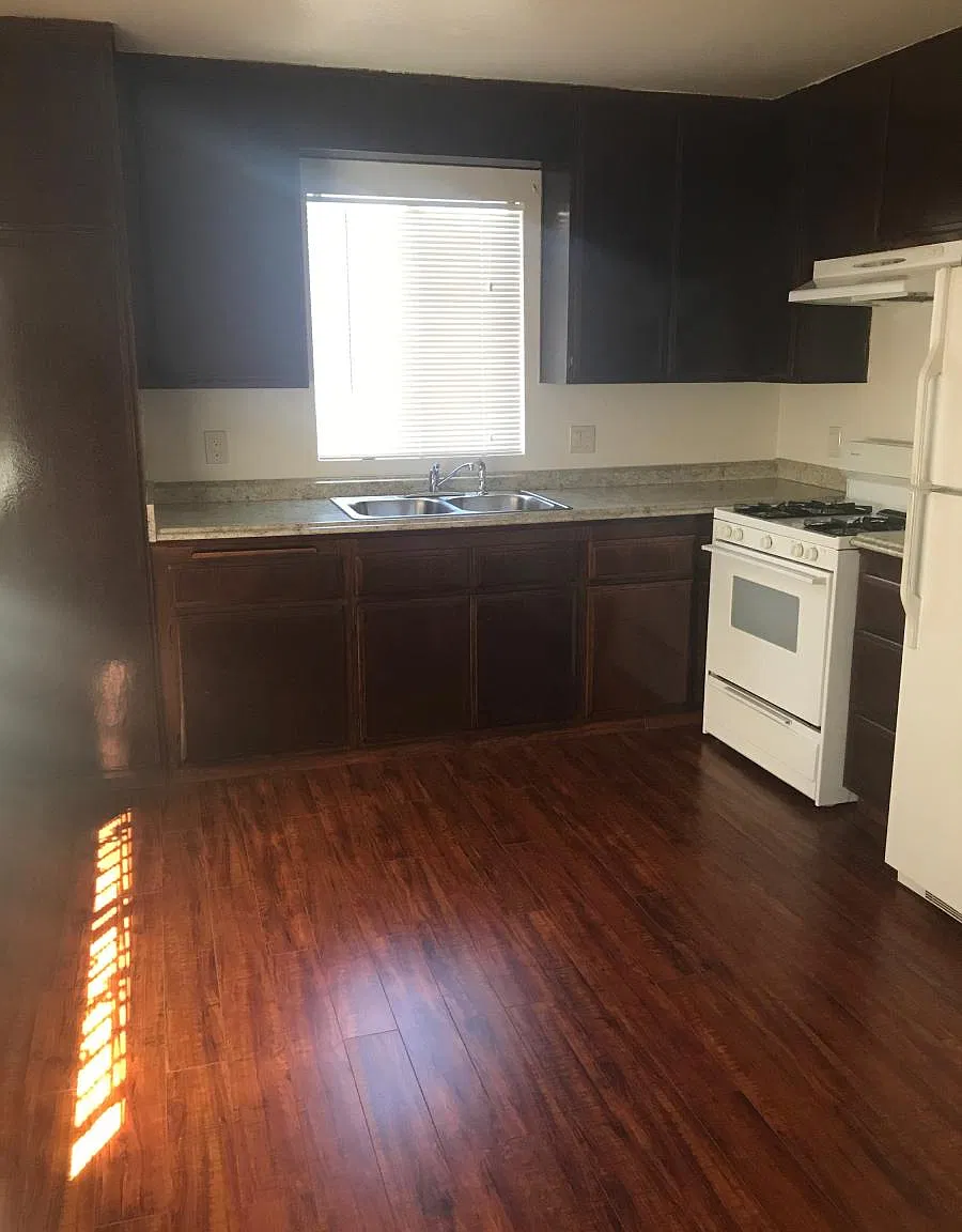221 N Alvarado Street — Photo 4