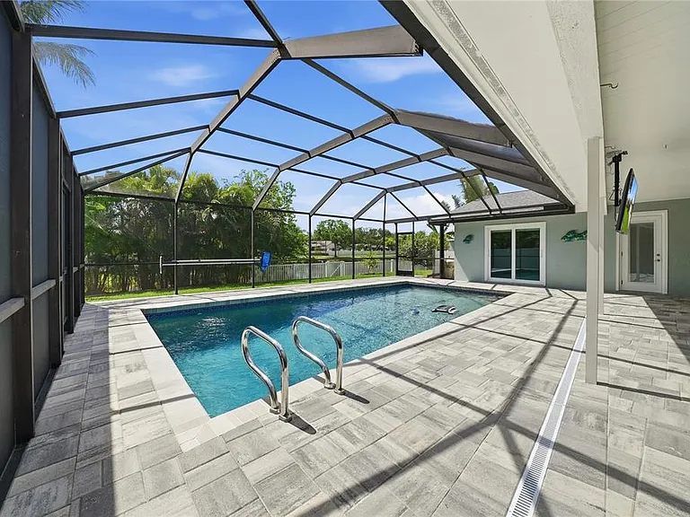 14463 Sandpiper Cir — Photo 31