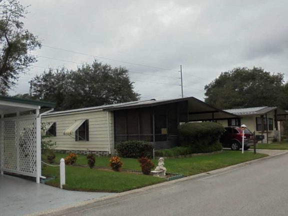 2nd image of 102 Danny Dr