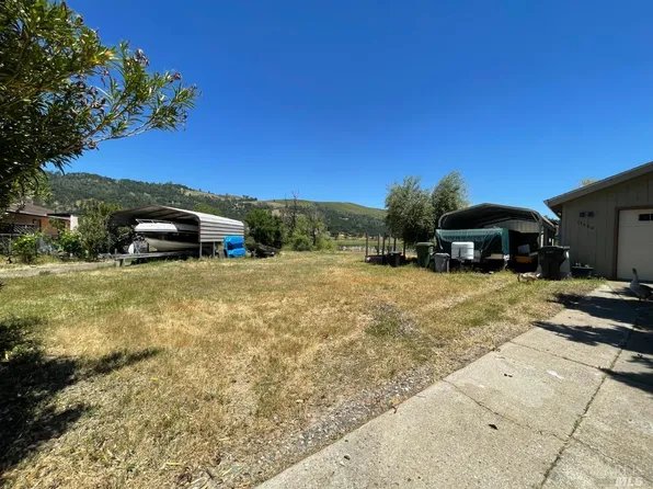 13450 Ebbtide Village, Clearlake Oaks, CA 95423