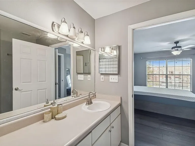 10462 White Lake Ct — Photo 23