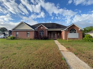 112 Creekview Trl, Warner Robins, GA 31088