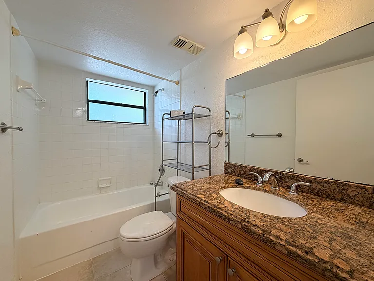 1541 Windorah Way #E — Photo 25