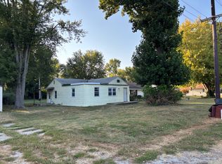 2949 Fox Bridge Rd, Springfield, IL 62703