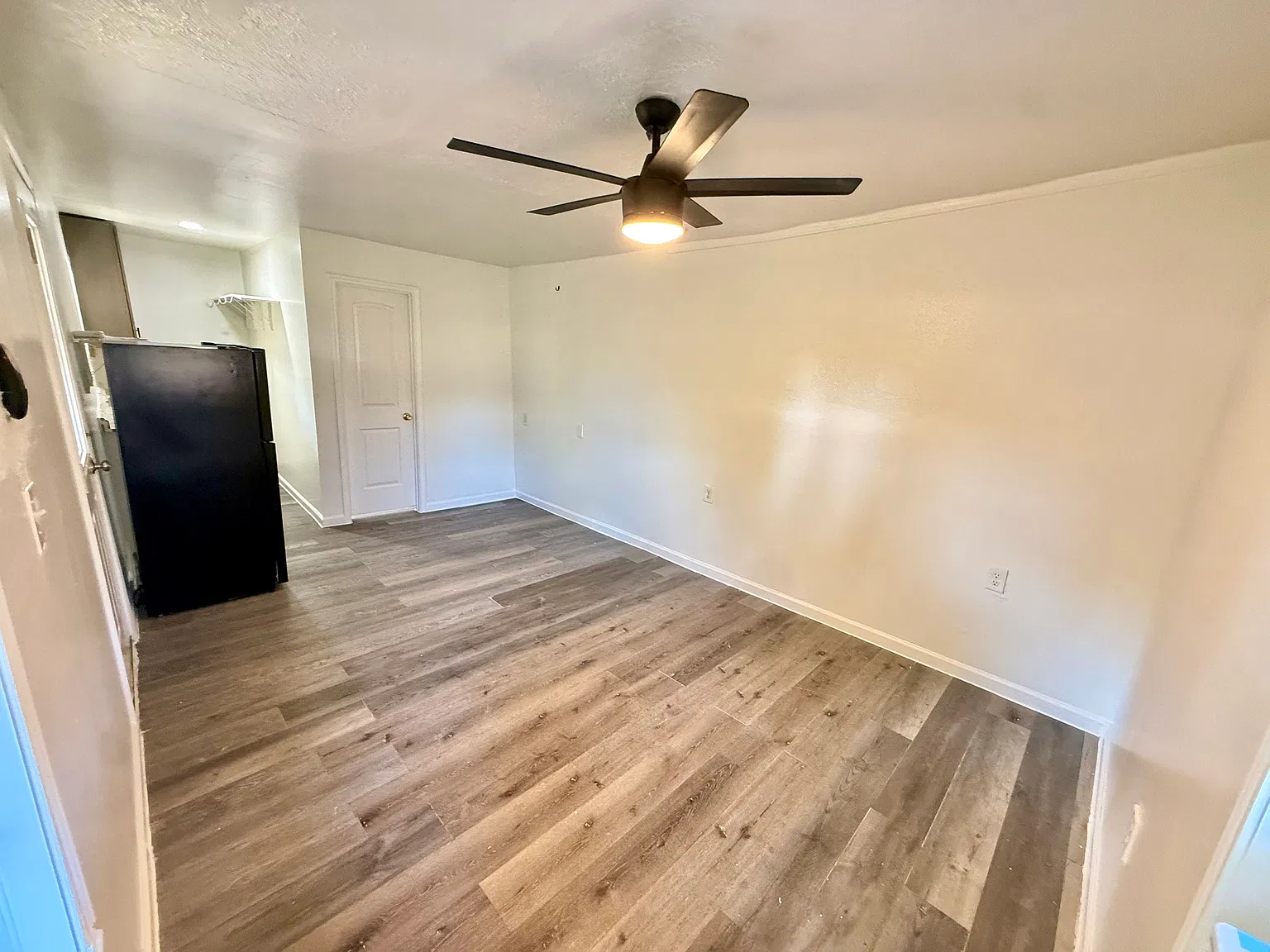 Scotsbrook Dr, Houston — Photo 4
