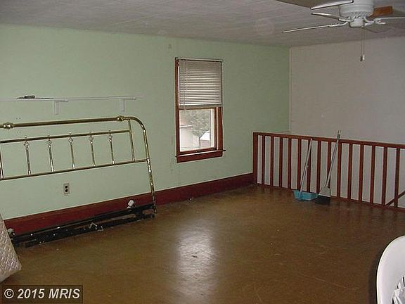 4th image of 6736 Danville Ave