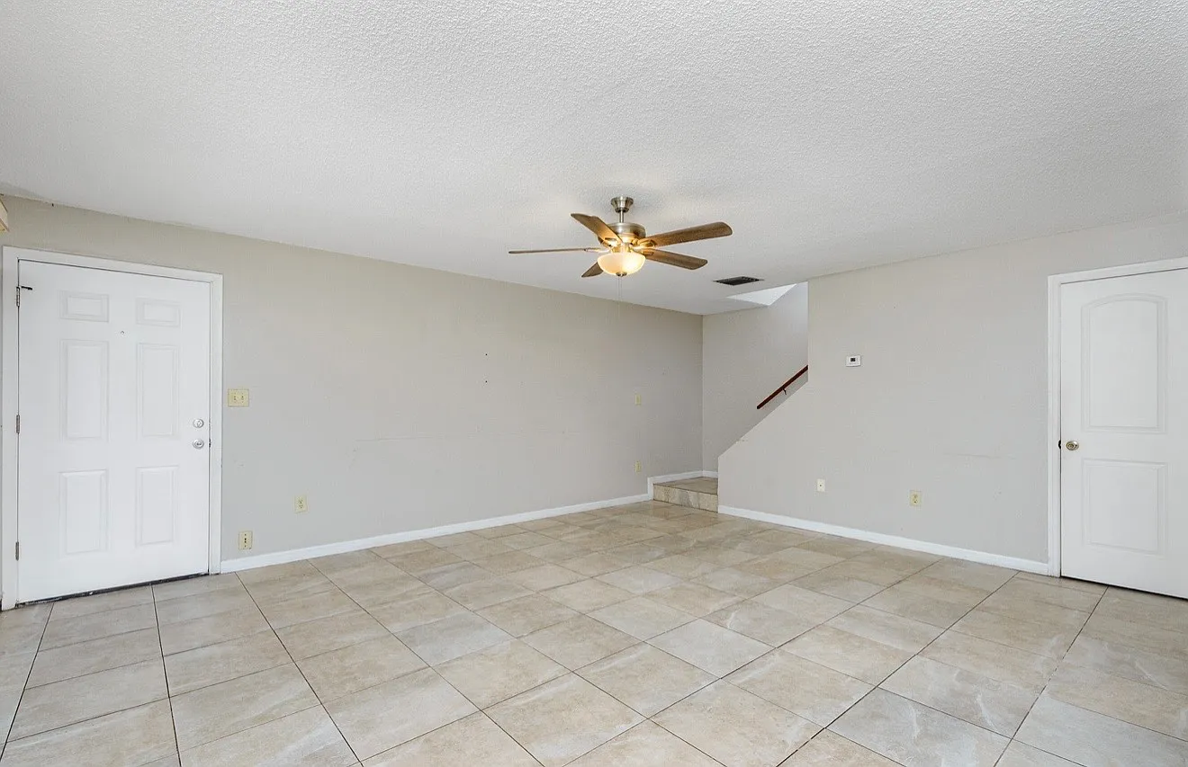 1023 Spring Meadow Drive - 1 — Photo 4