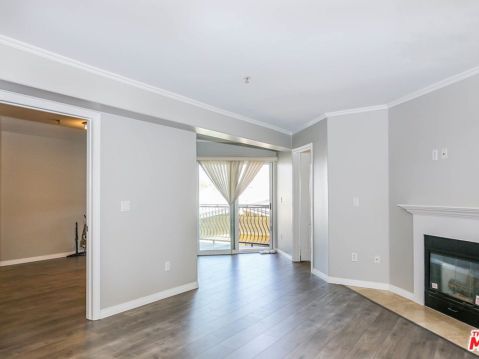 1st image of 2811 W Francis Ave #302