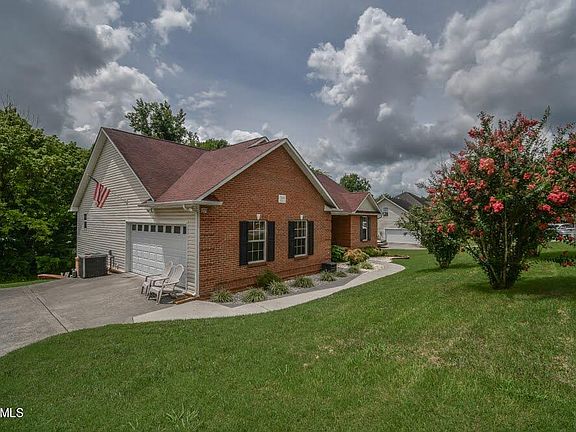 5th image of 2408 Presario Ln