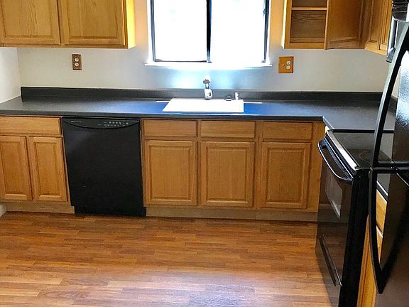 4th image of 66 Anna Ct #266