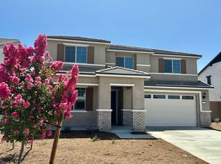 745 Kuchar St, Perris, CA 92571