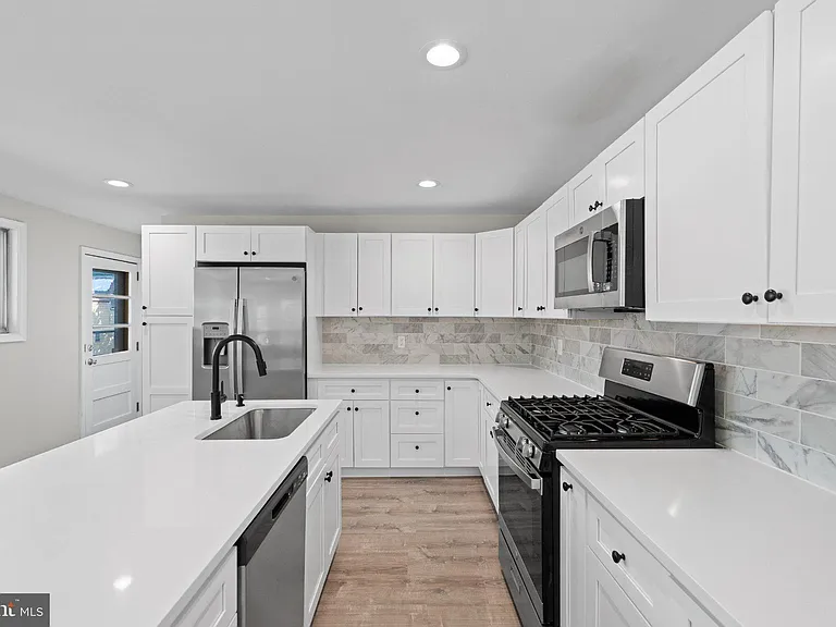 205 Juniper Rd #288 — Photo 4