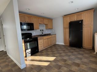 39 Manchester St, Nashua, NH 03064