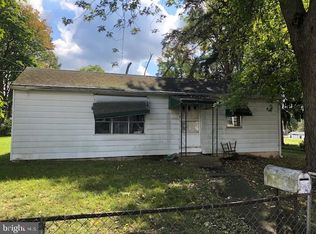 546 Lemon St, Pottstown, PA 19464