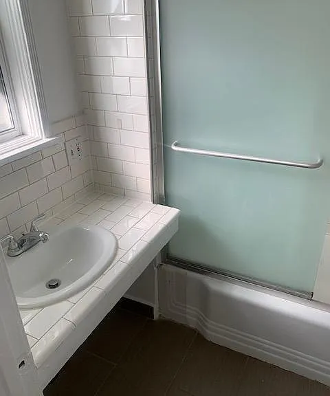 617 Kelton Ave #621-3/4 — Photo 11