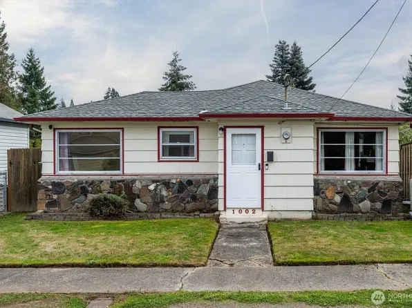 1002 N 10th Avenue, Kelso, WA 98626