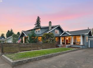 3249 3rd St, Hubbard, OR 97032