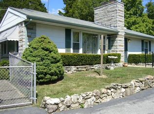 120 Delores Dr, Fenton, MO 63026
