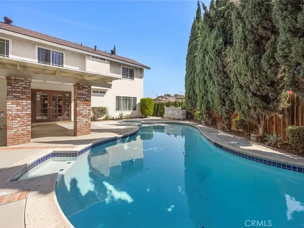 4962 E Glenview Ave, Anaheim, CA 92807