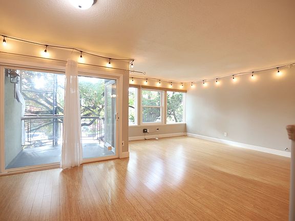 4th image of 22 Moss Ave