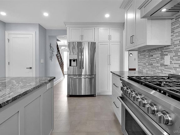 2nd image of 91 Kingsview Rd